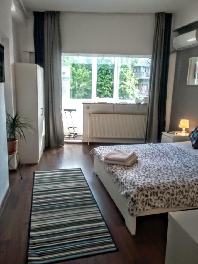 Central Bright Modern Studio Bukarest Kültér fotó